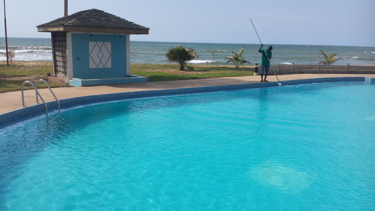 Elmina Bay Resort Bagian luar foto